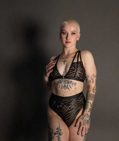 Zanda Bra